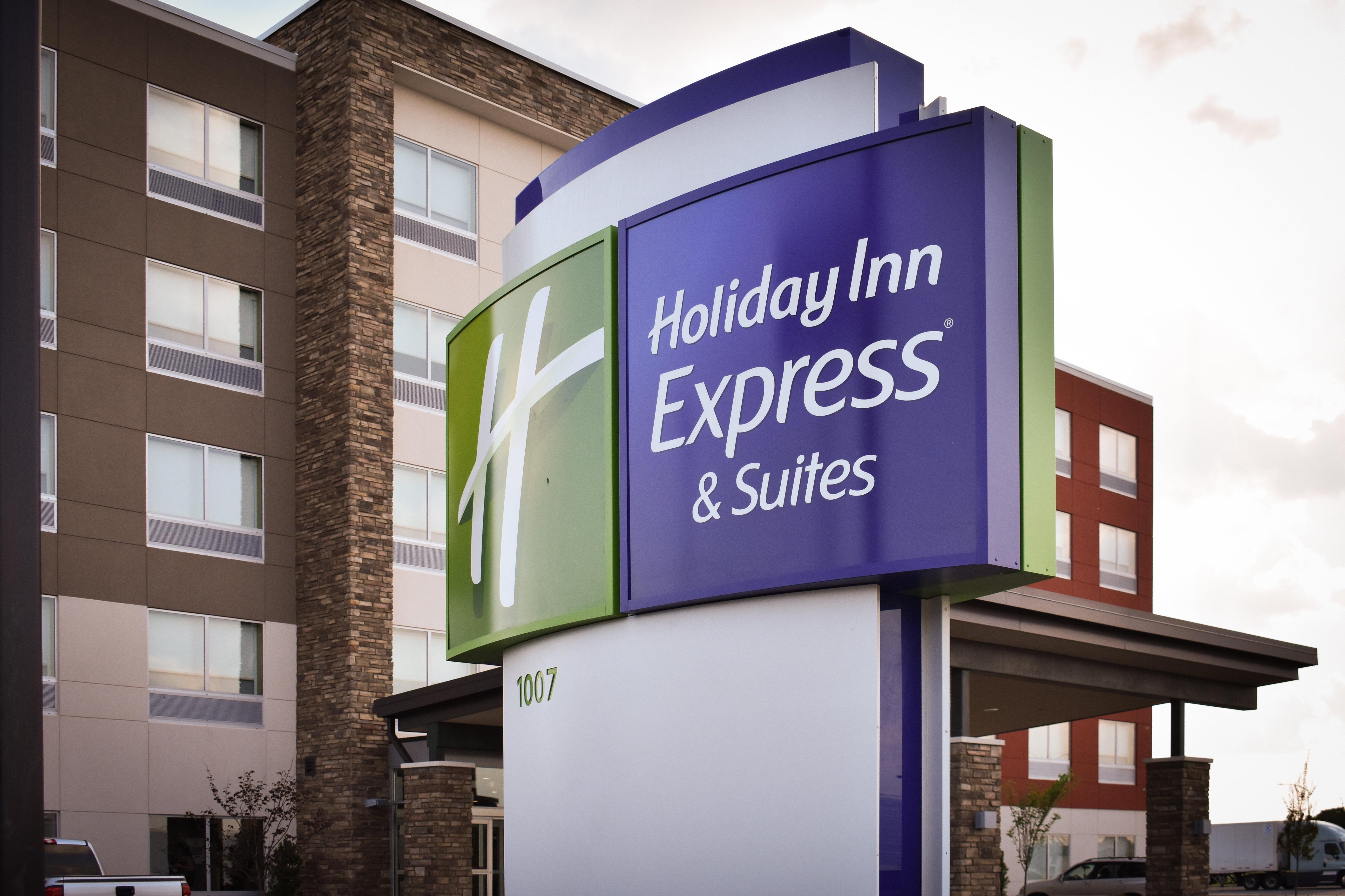Holiday Inn Express & Suites West Memphis By Ihg Exterior foto