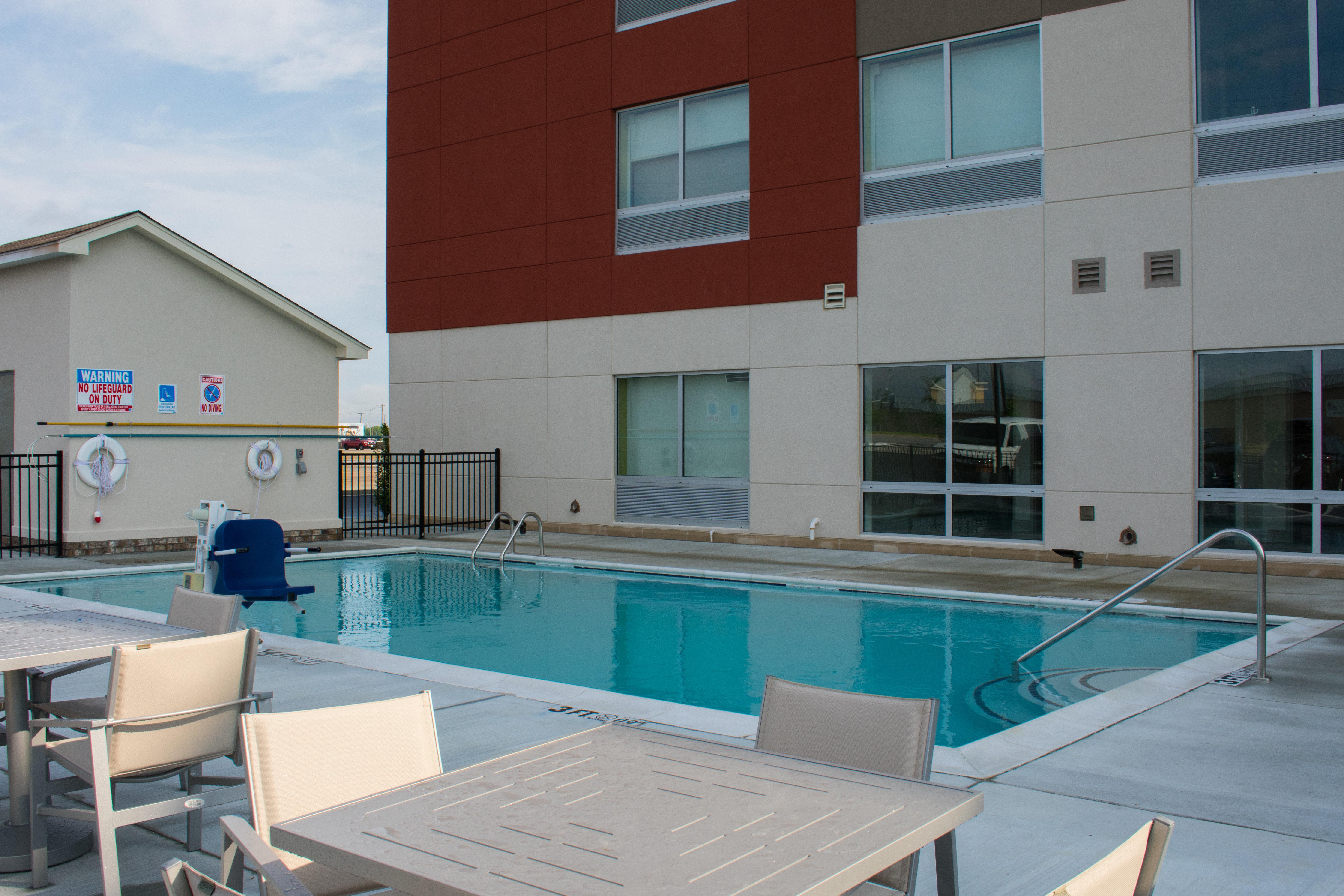 Holiday Inn Express & Suites West Memphis By Ihg Exterior foto